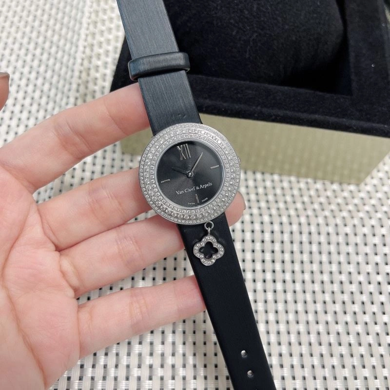 UrbanStyle VAN CLEEF ARPELS Watches 206854