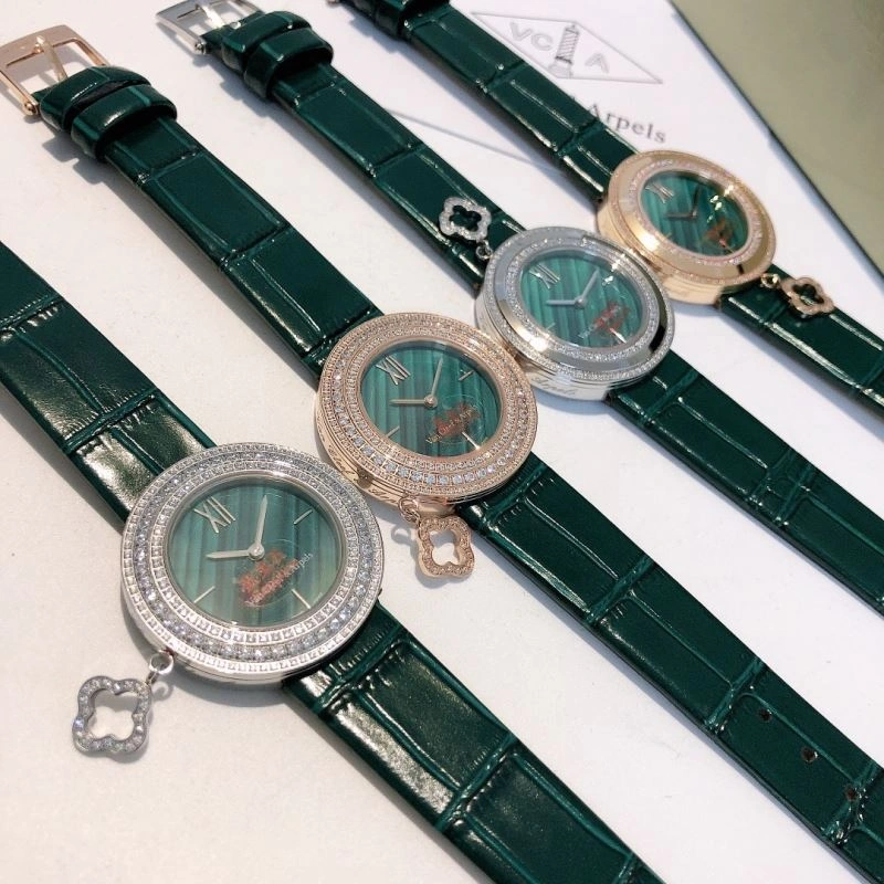 VAN CLEEF ARPELS Watches Chic 206867