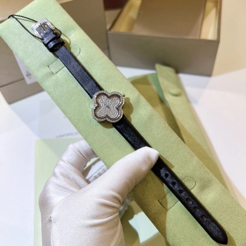 MultiPurpose VAN CLEEF ARPELS Watches 206871