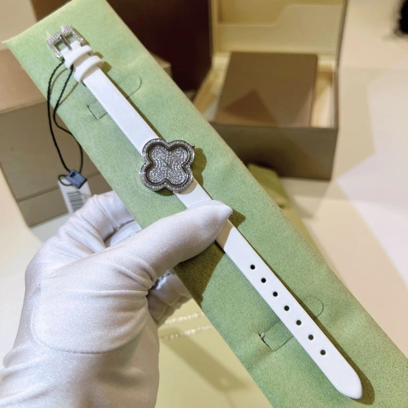 MultiPurpose VAN CLEEF ARPELS Watches 206871