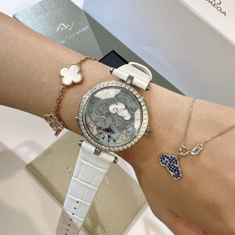 VAN CLEEF ARPELS Watches UrbanStyle 206879