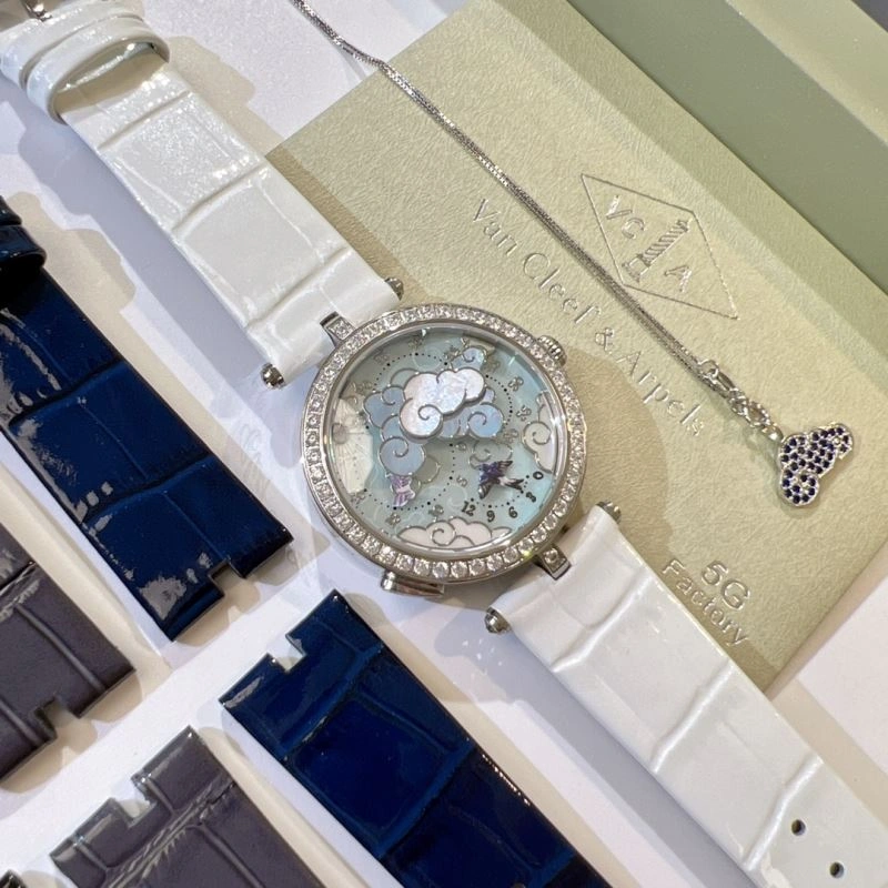 VAN CLEEF ARPELS Watches UrbanStyle 206879