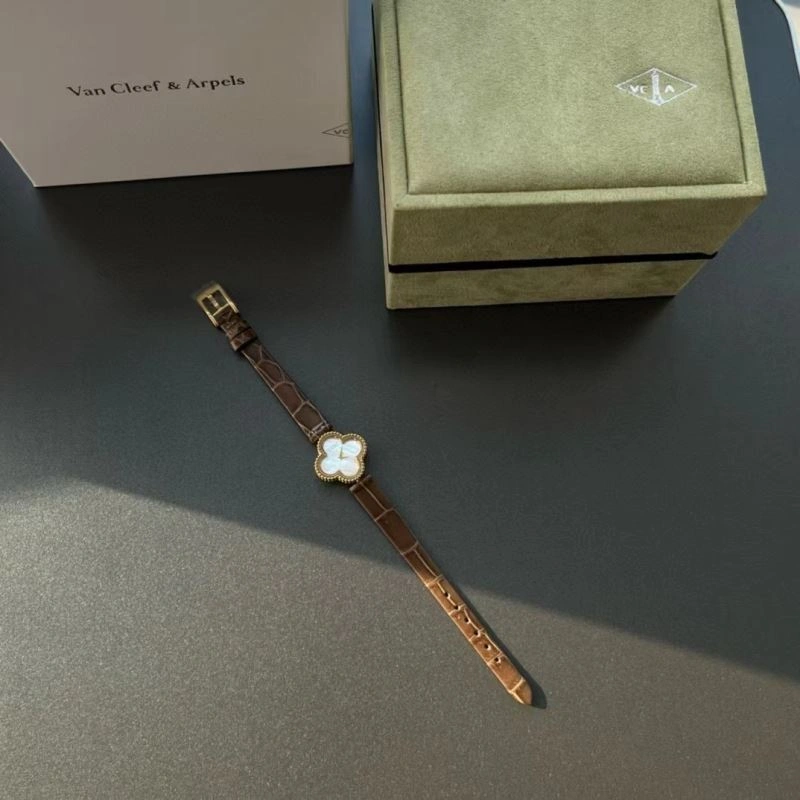 VAN CLEEF ARPELS Watches Comfortable 206862