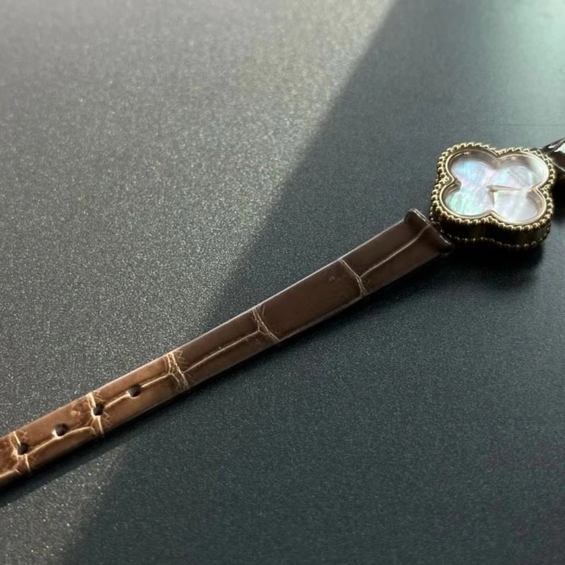 VAN CLEEF ARPELS Watches Comfortable 206862