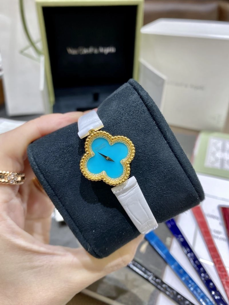 Effortless VAN CLEEF ARPELS Watches 206851