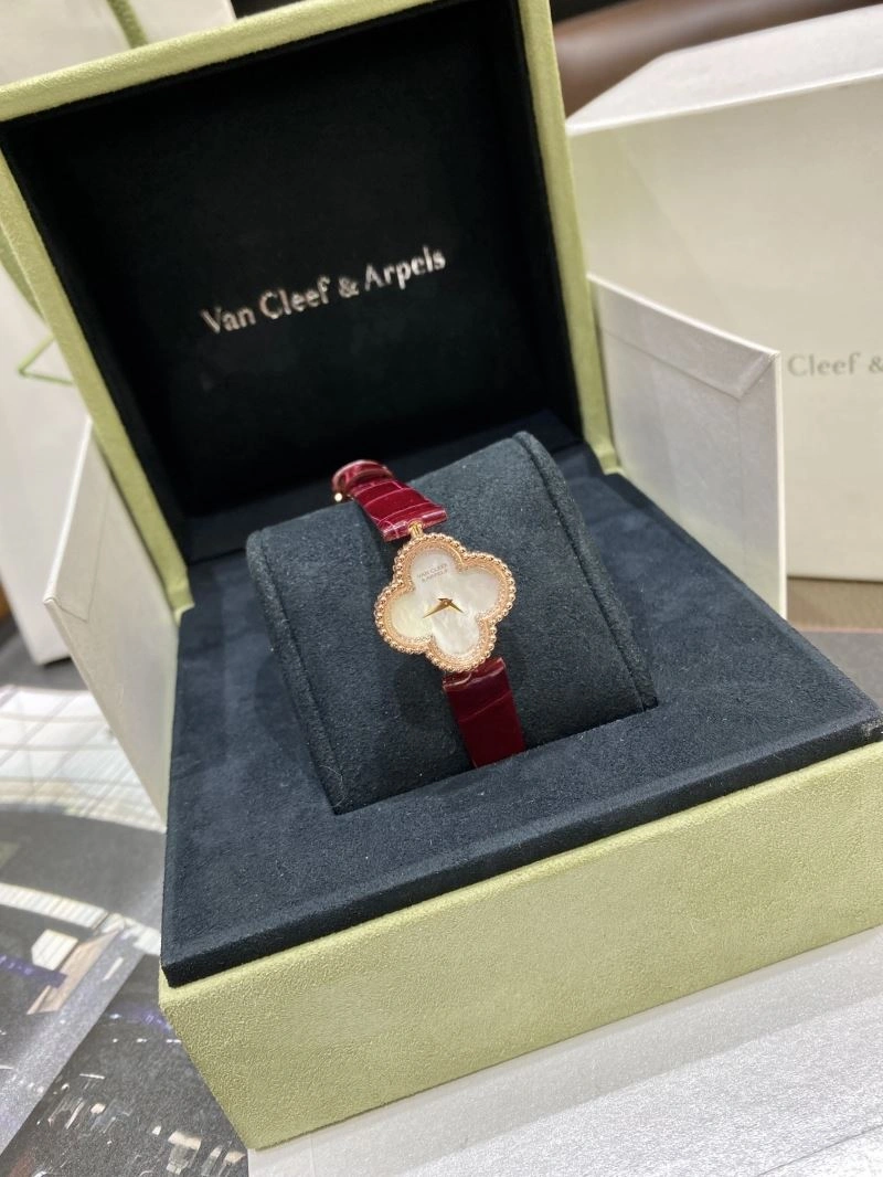VAN CLEEF ARPELS Watches Durable 206852