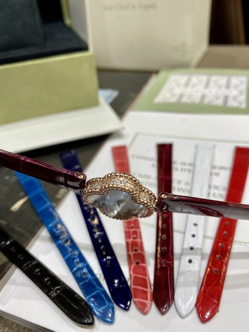 VAN CLEEF ARPELS Watches Durable 206852