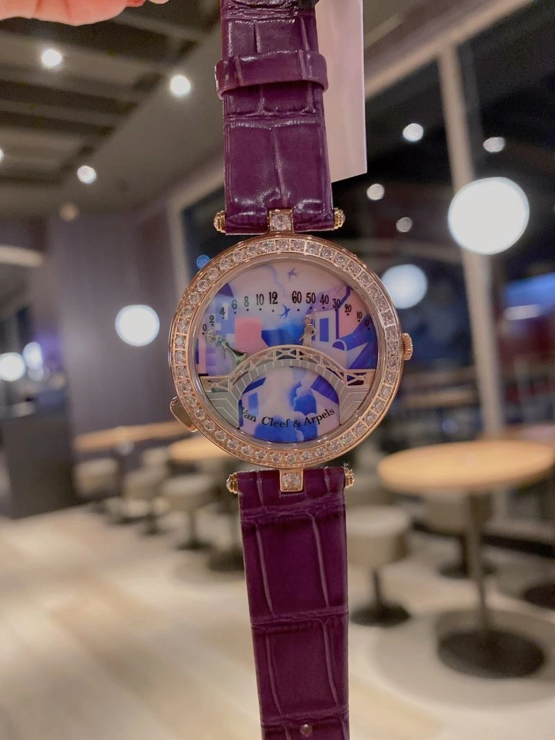 VAN CLEEF ARPELS Watches Trendy 206839