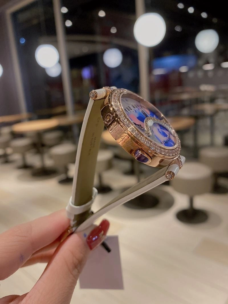 Minimalist VAN CLEEF ARPELS Watches 206831