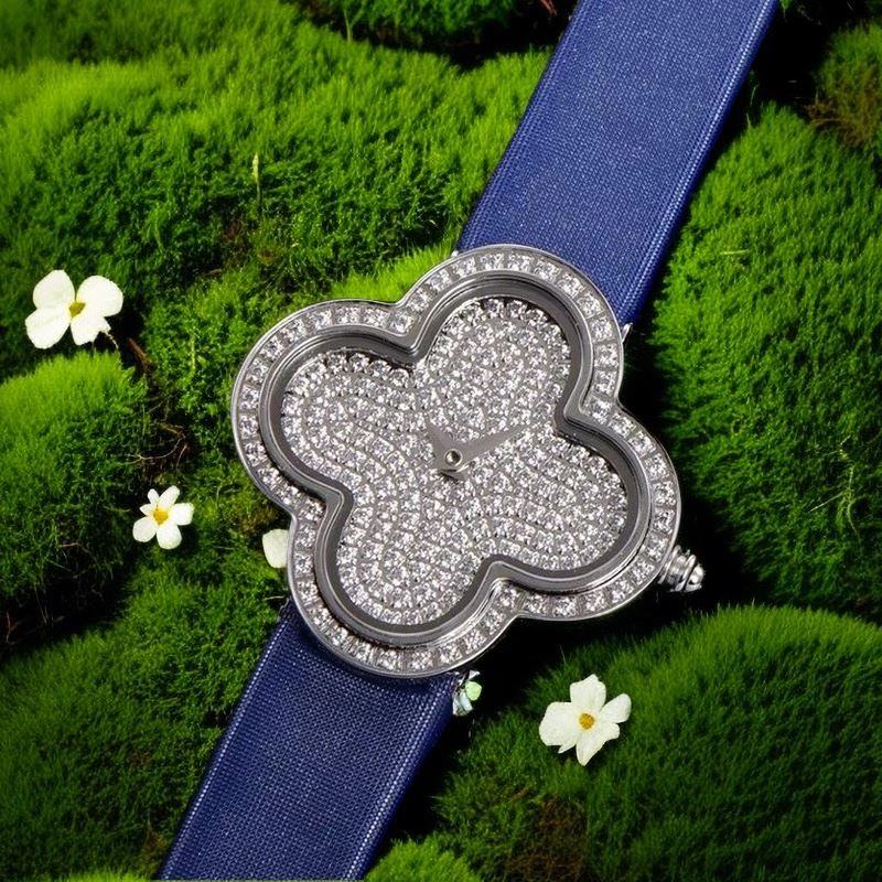 RelaxedFit VAN CLEEF ARPELS Watches 206830