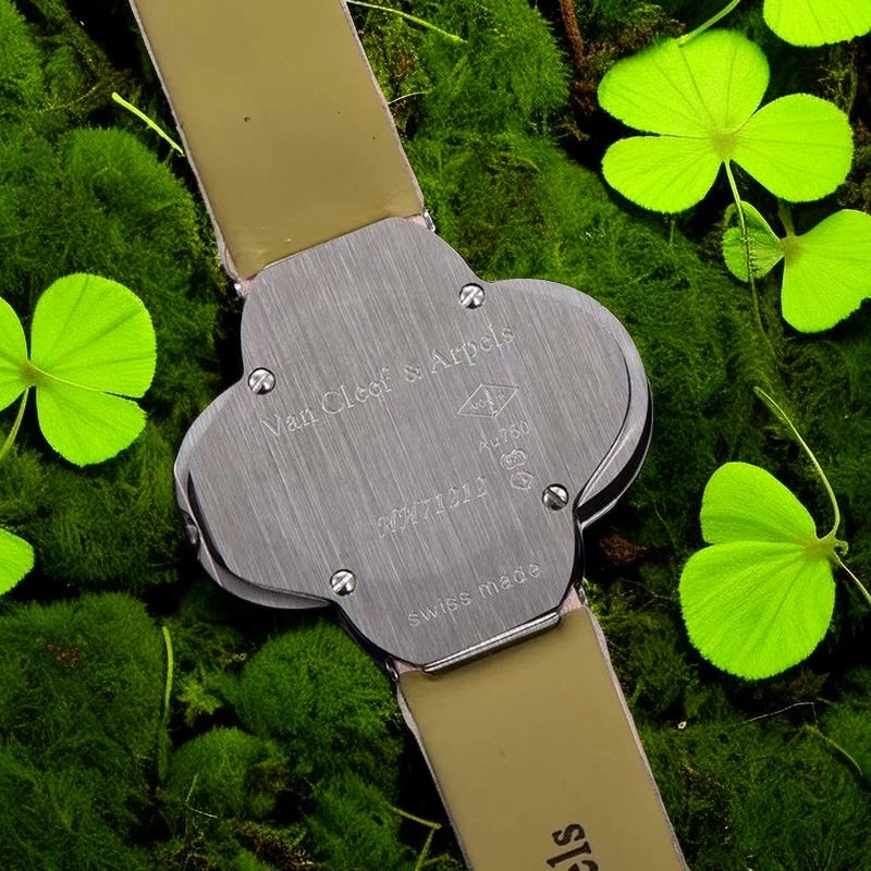 NewStyle VAN CLEEF ARPELS Watches 206828