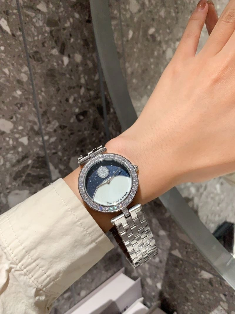 VAN CLEEF ARPELS Watches EyeCatching 206841