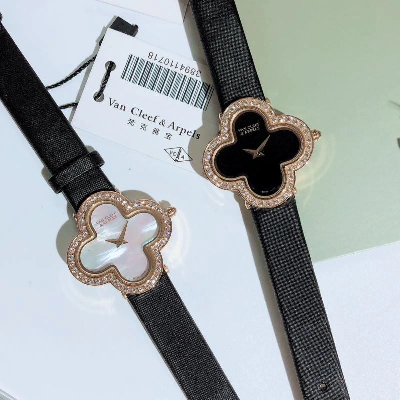 VAN CLEEF ARPELS Watches RelaxedFit 206825