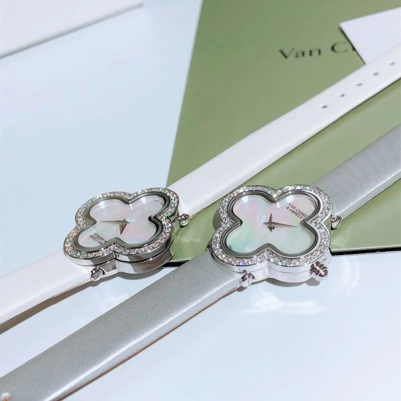 VAN CLEEF ARPELS Watches Soft 206833