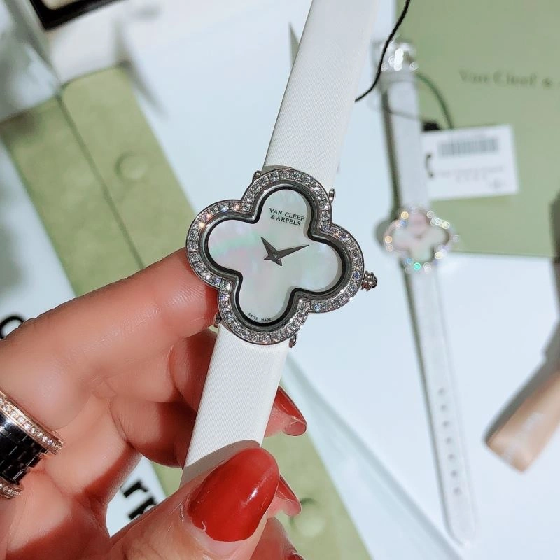 VAN CLEEF ARPELS Watches Soft 206833