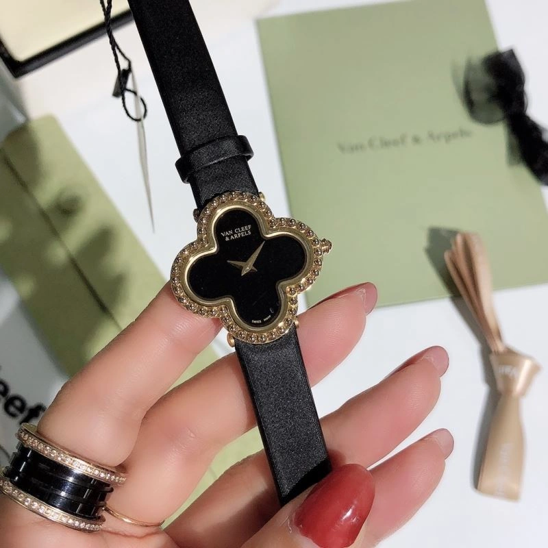 WeatherProof VAN CLEEF ARPELS Watches 206834