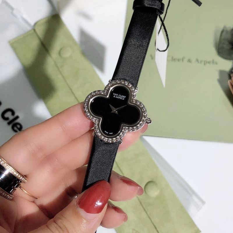 TimelessDesign VAN CLEEF ARPELS Watches 206888