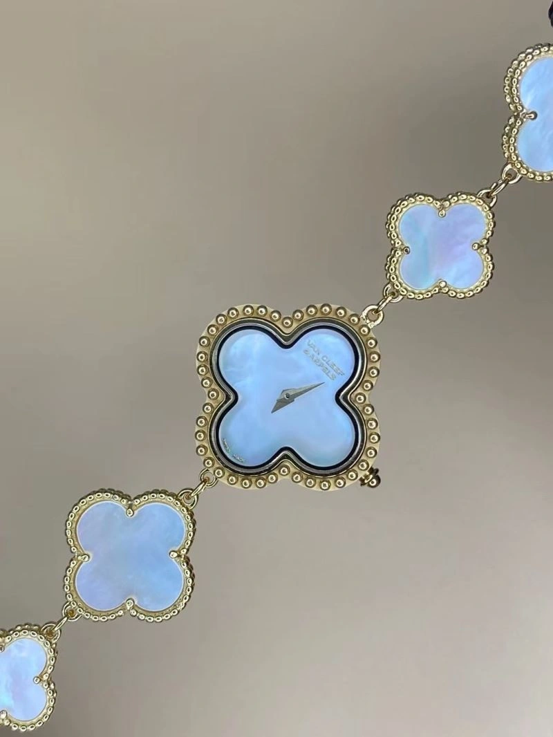 VAN CLEEF ARPELS Watches Timeless 206821