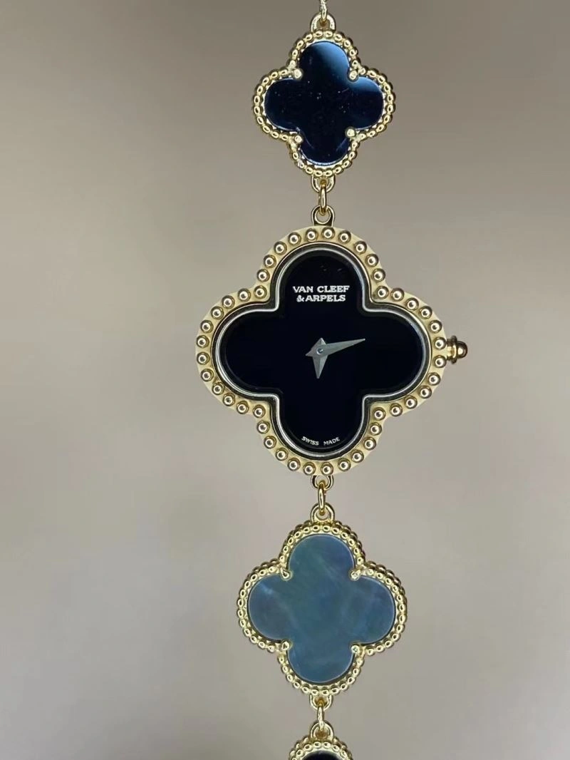 Comfortable VAN CLEEF ARPELS Watches 206818