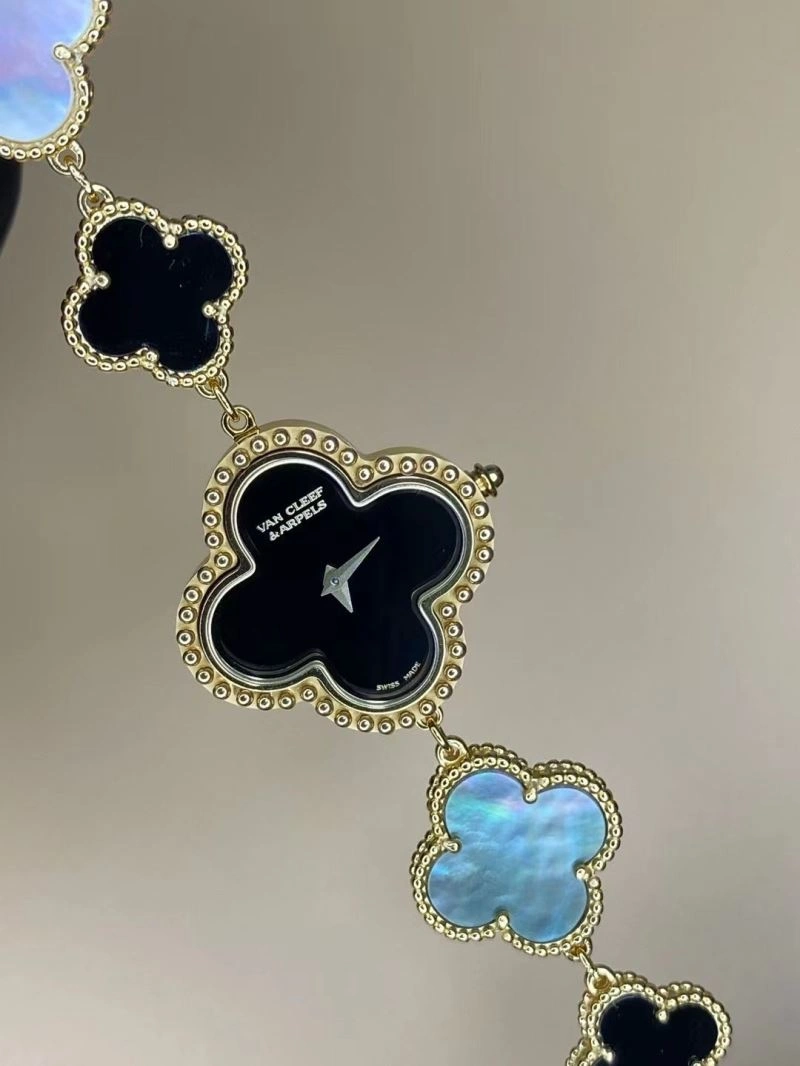 Comfortable VAN CLEEF ARPELS Watches 206818