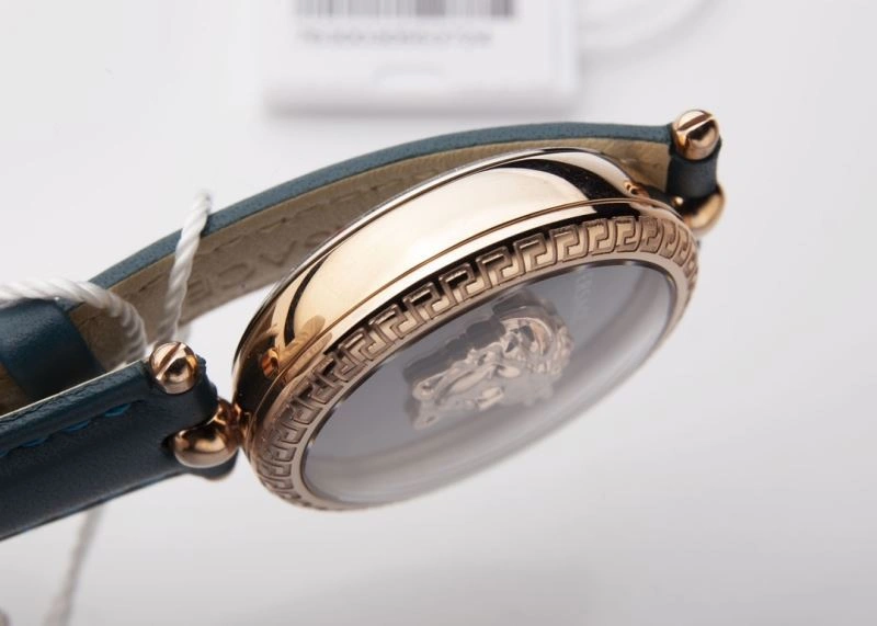 VERSACE Watches Elegant 207419