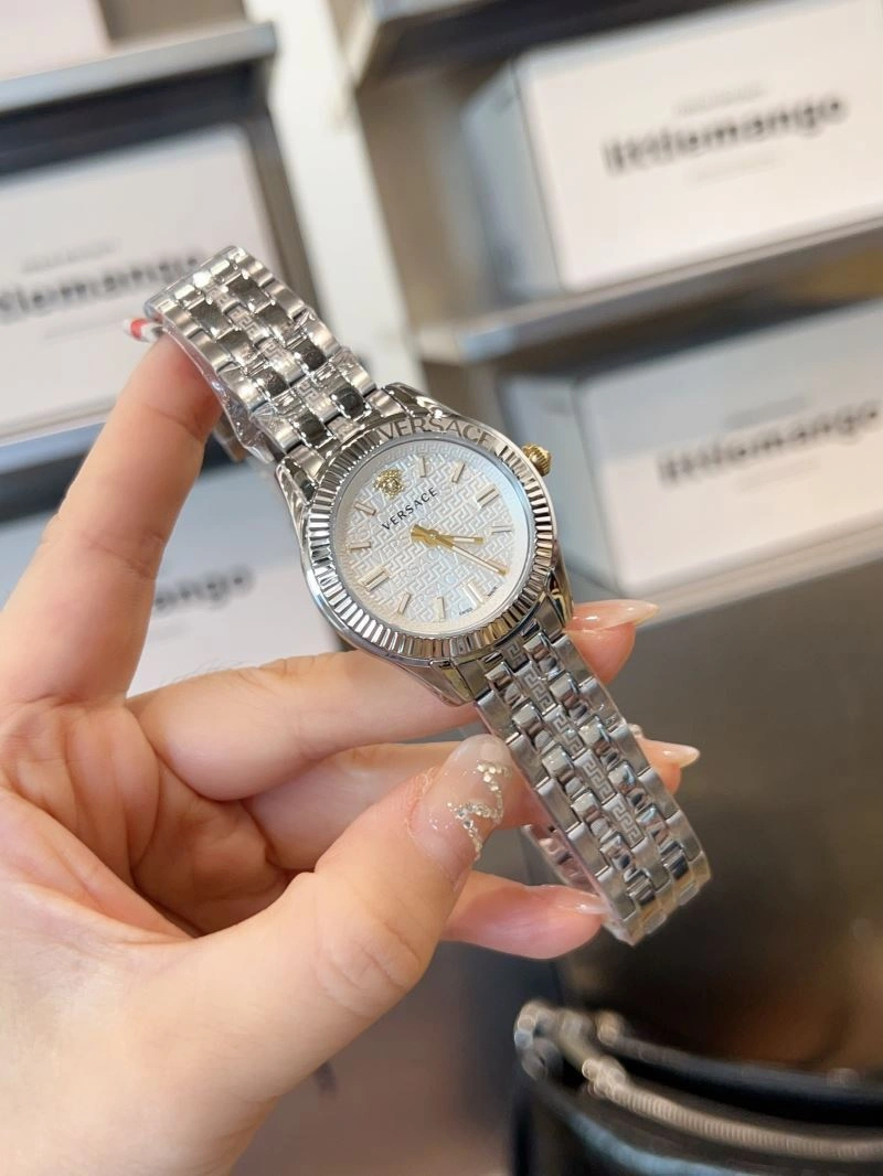 VERSACE Watches Chic 207408