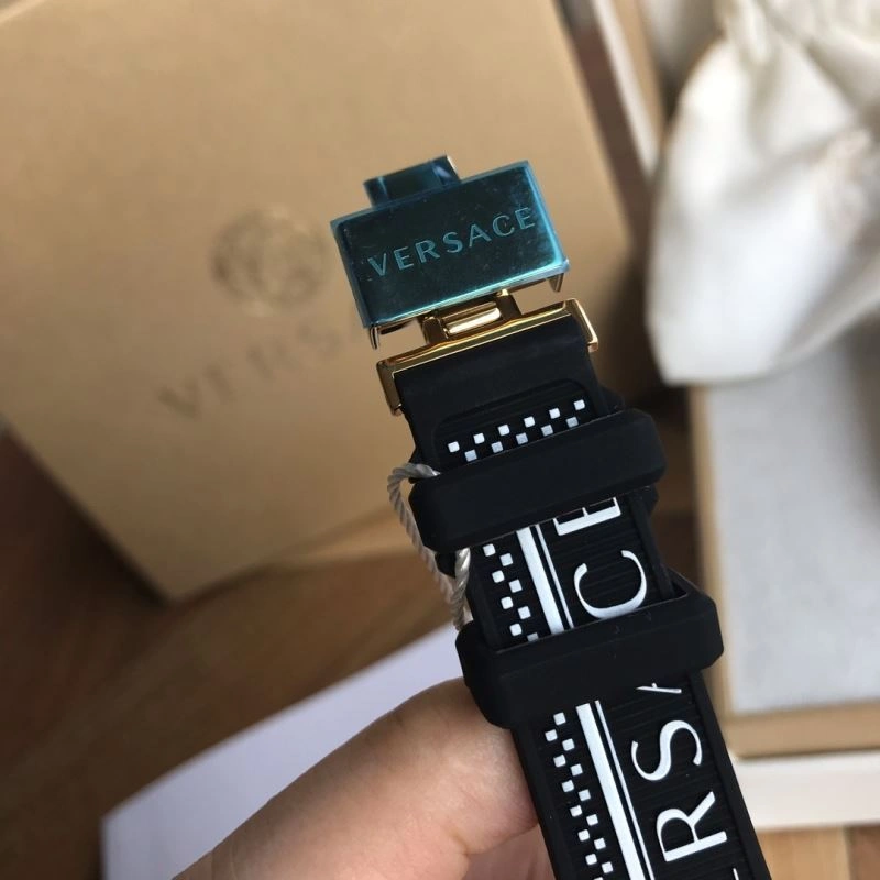 VERSACE Watches Reliable 207354
