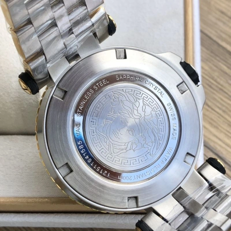 VERSACE Watches Durable 207320