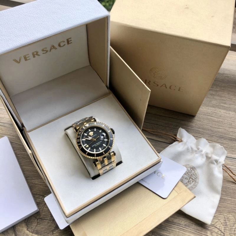 VERSACE Watches Durable 207320