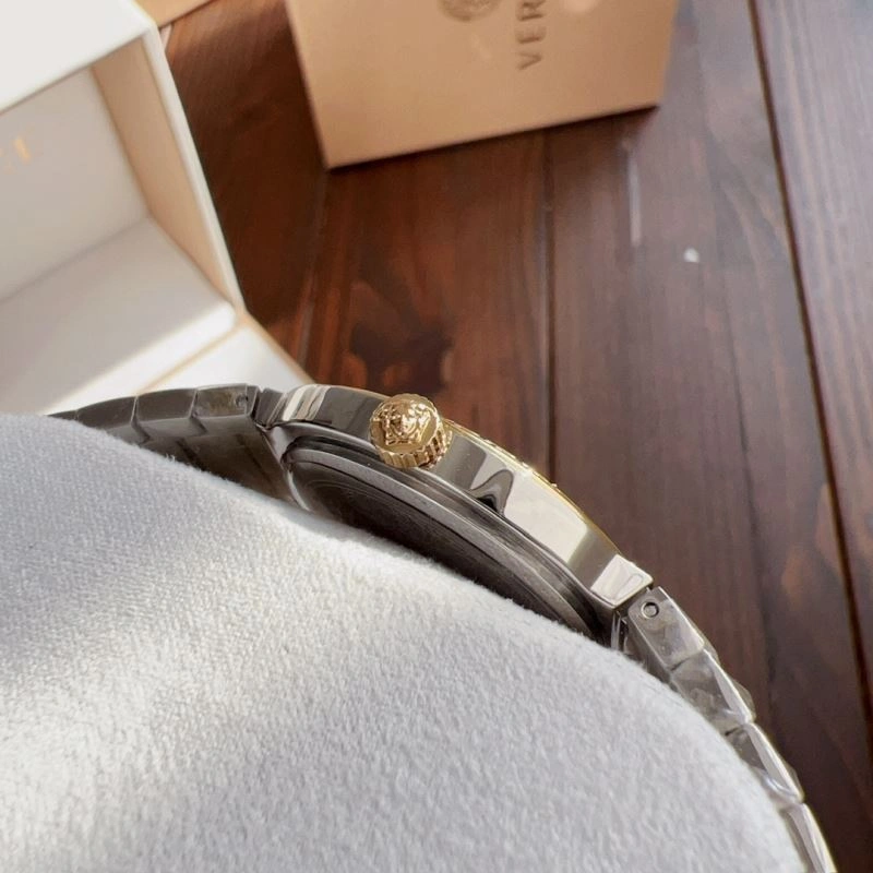 Lightweight VERSACE Watches 207323