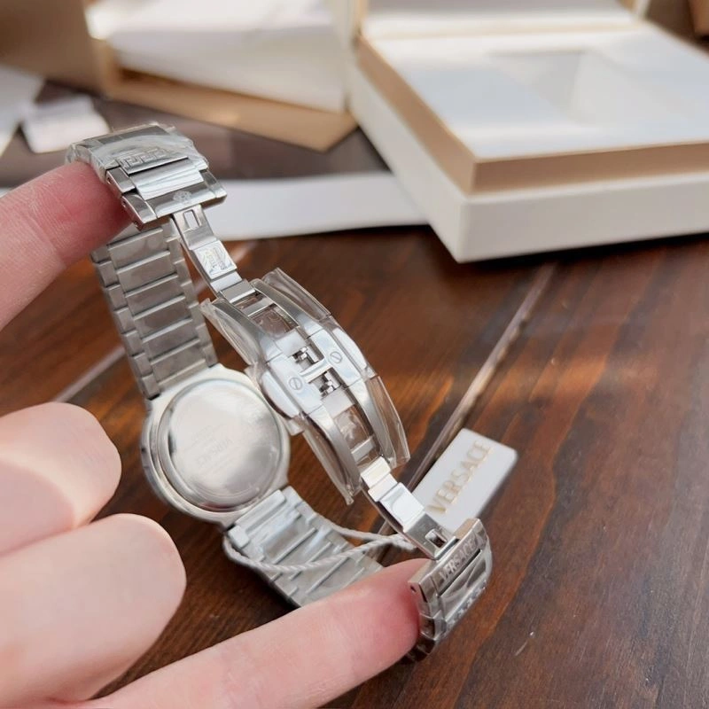 Lightweight VERSACE Watches 207323
