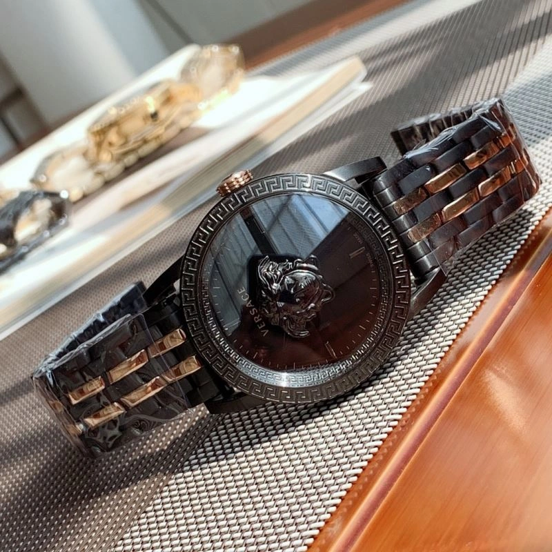 VERSACE Watches Durable 207272