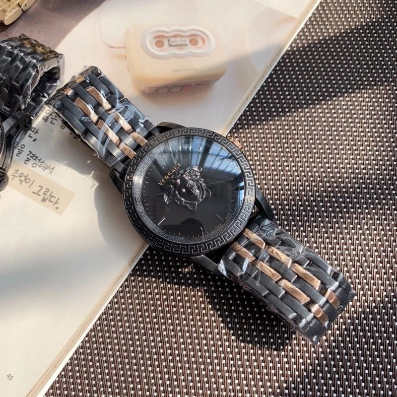 VERSACE Watches Durable 207272