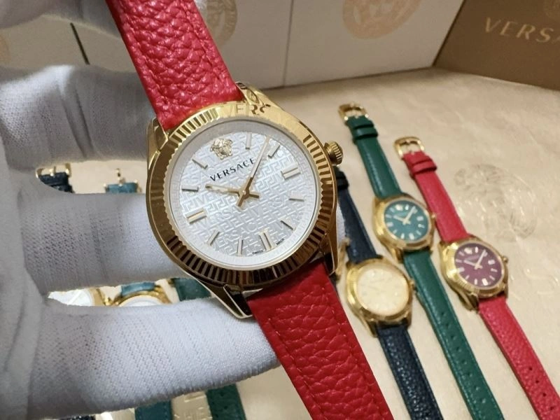 VERSACE Watches UrbanChic 207225