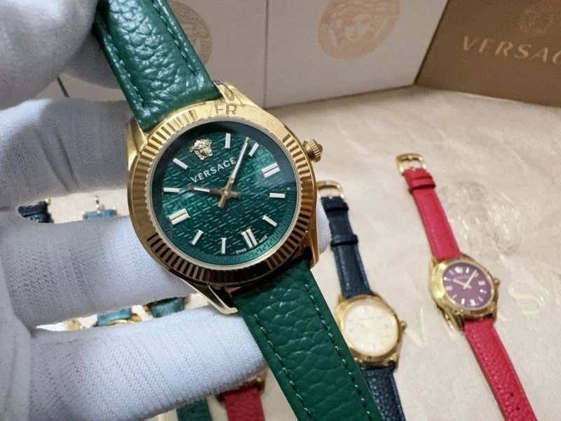 VERSACE Watches UrbanChic 207225