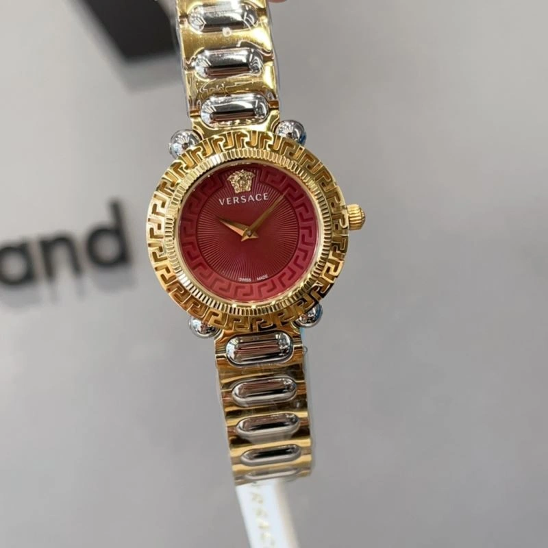 Sporty VERSACE Watches 207221