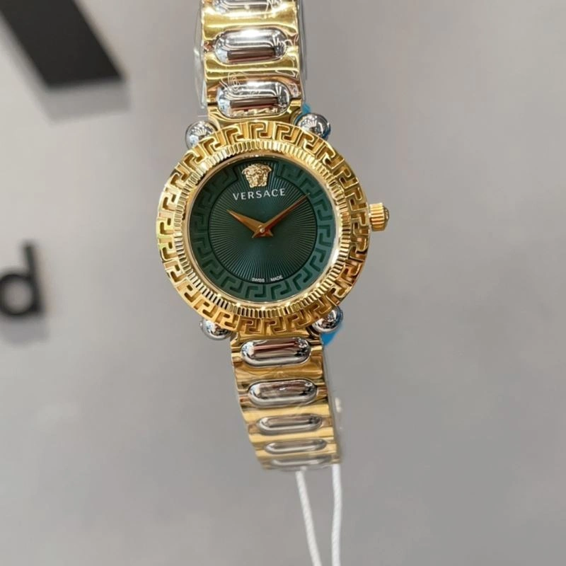 Sporty VERSACE Watches 207221
