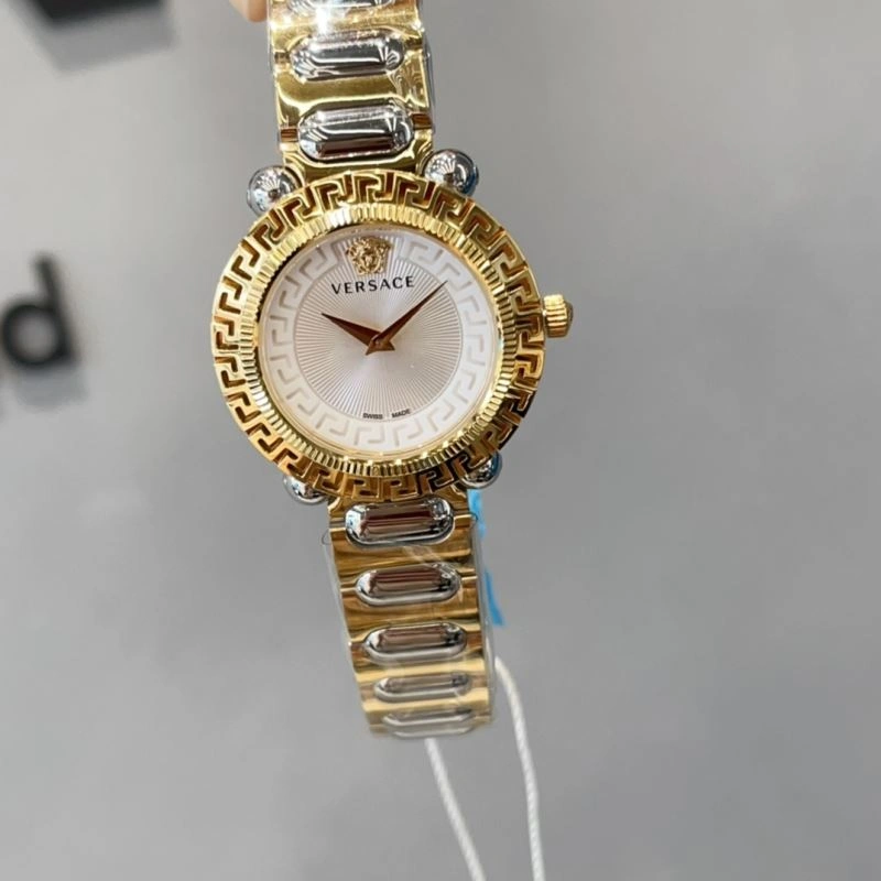 Sporty VERSACE Watches 207221