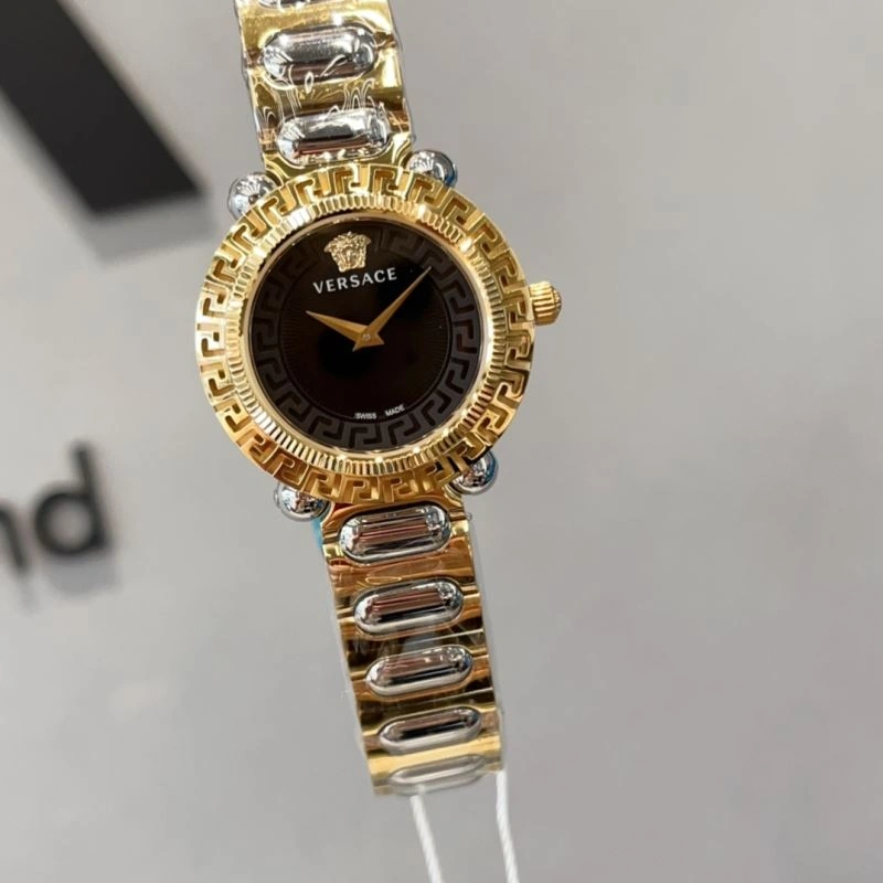 Sporty VERSACE Watches 207221