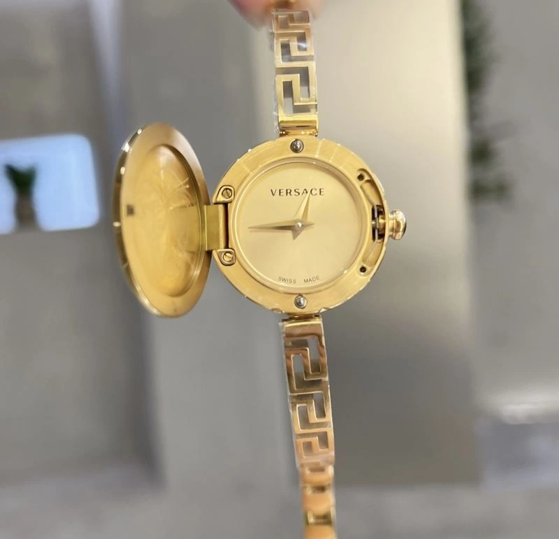 Contemporary VERSACE Watches 207211