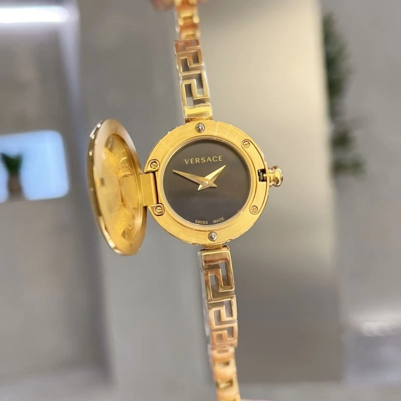 Contemporary VERSACE Watches 207211