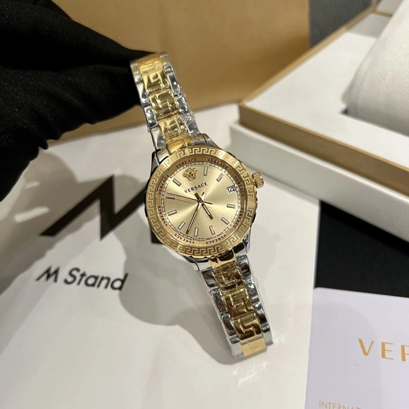 VERSACE Watches Sleek 207132