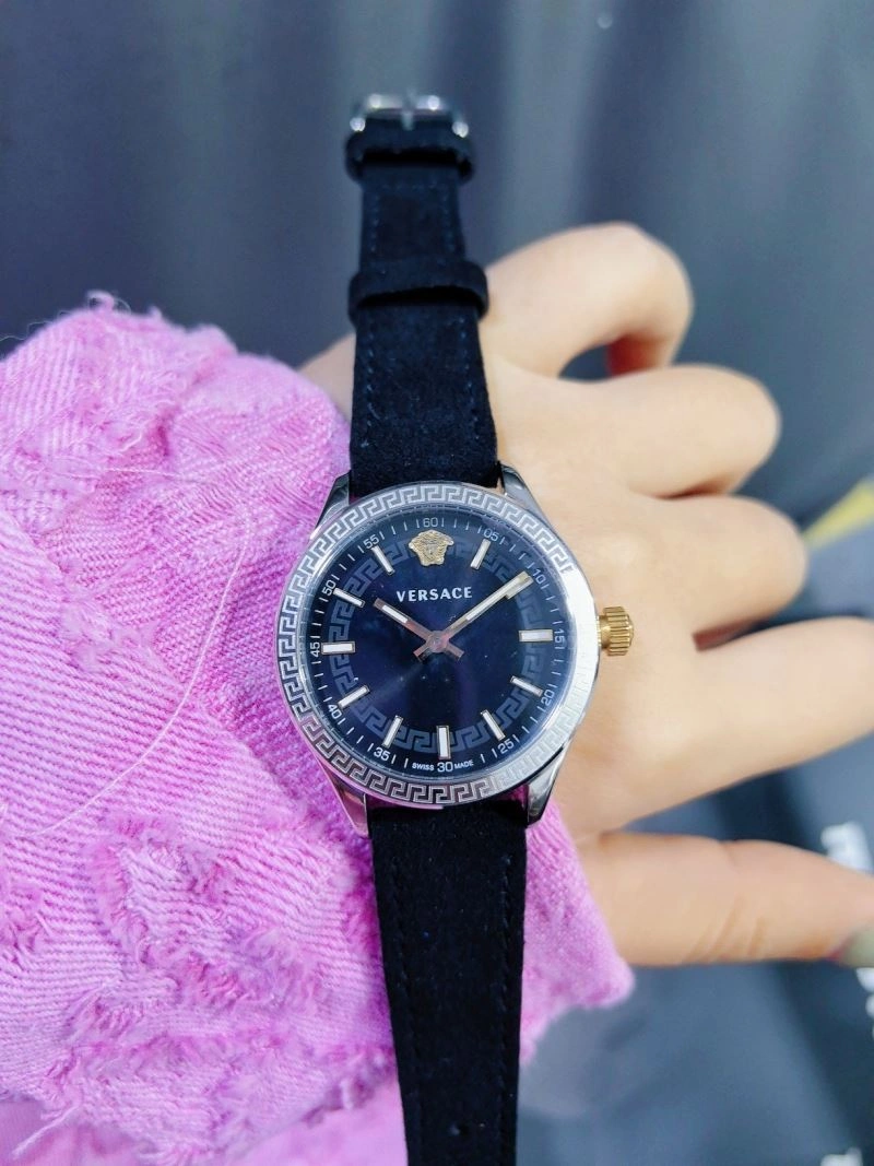Comfortable VERSACE Watches 207104