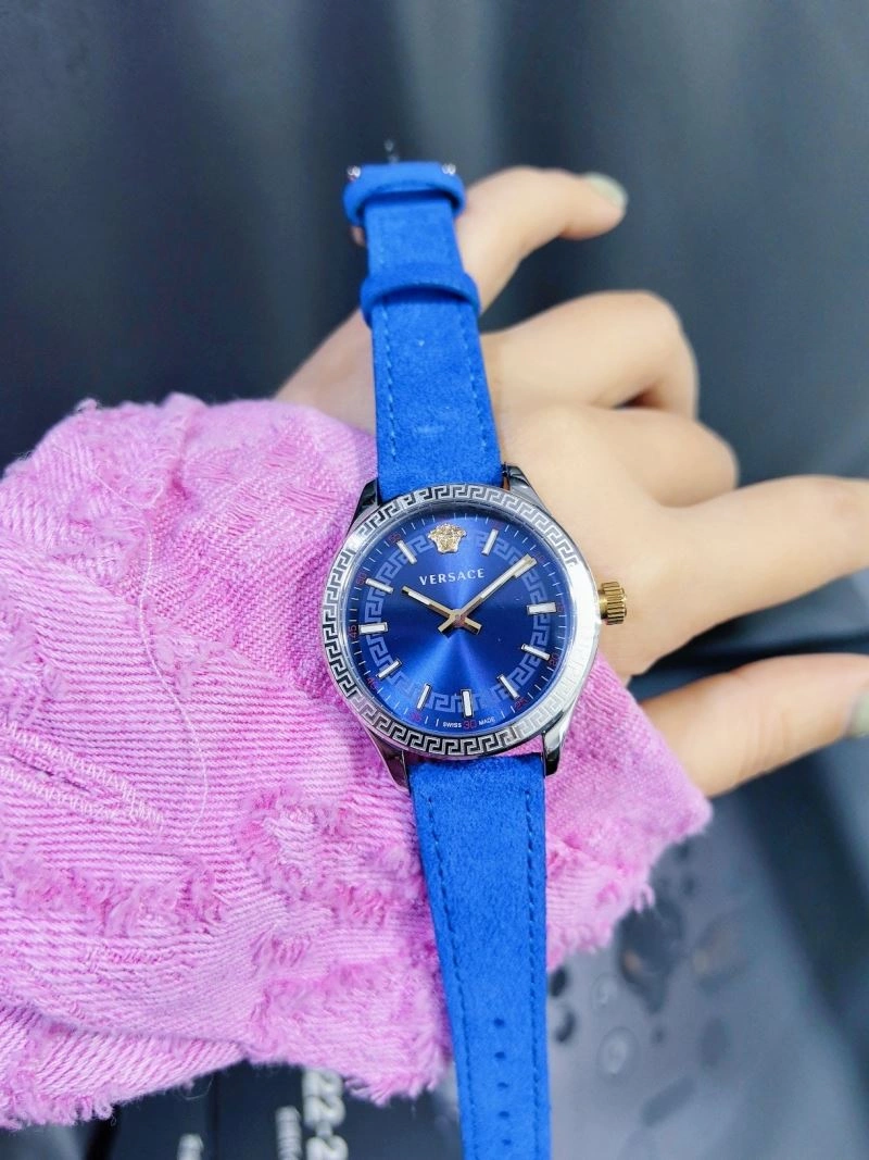 Comfortable VERSACE Watches 207104