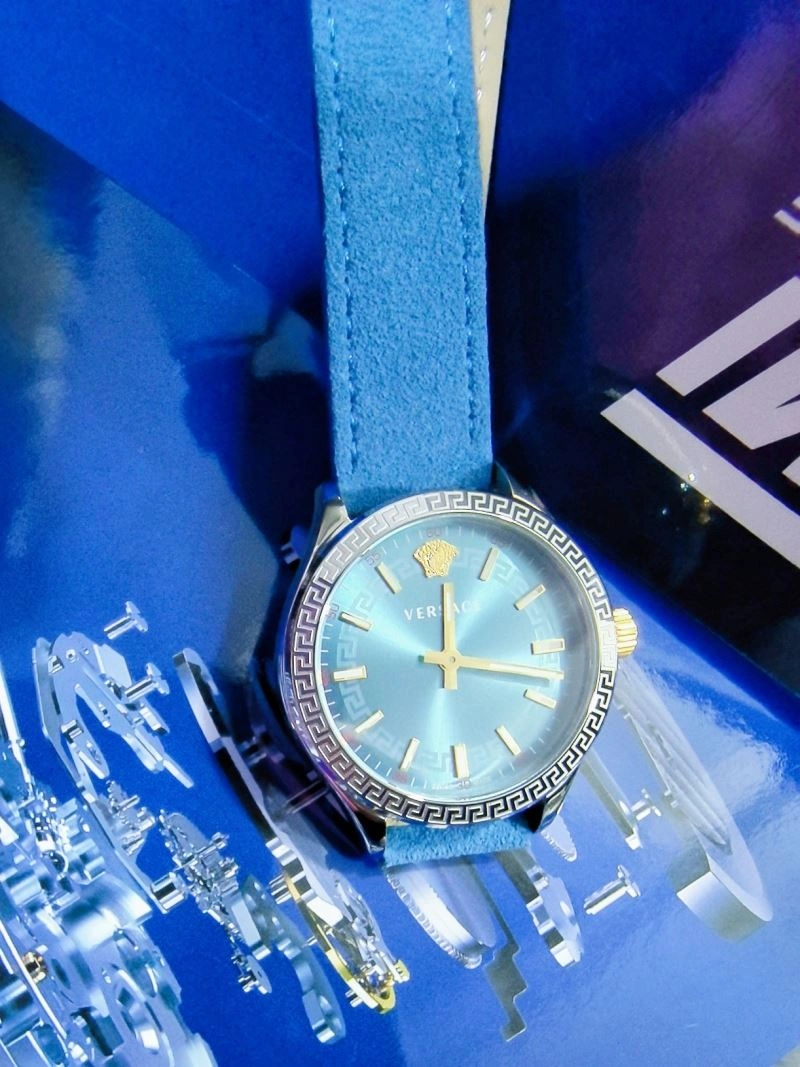 Comfortable VERSACE Watches 207104