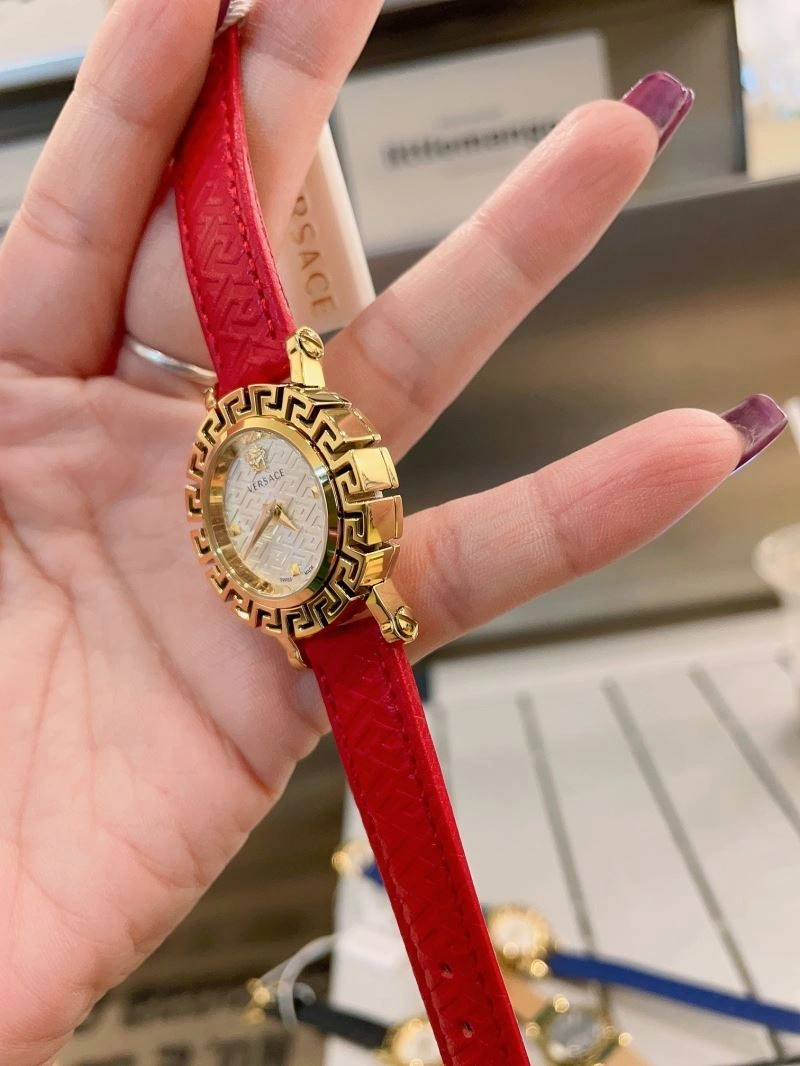 VERSACE Watches Trendy 207110