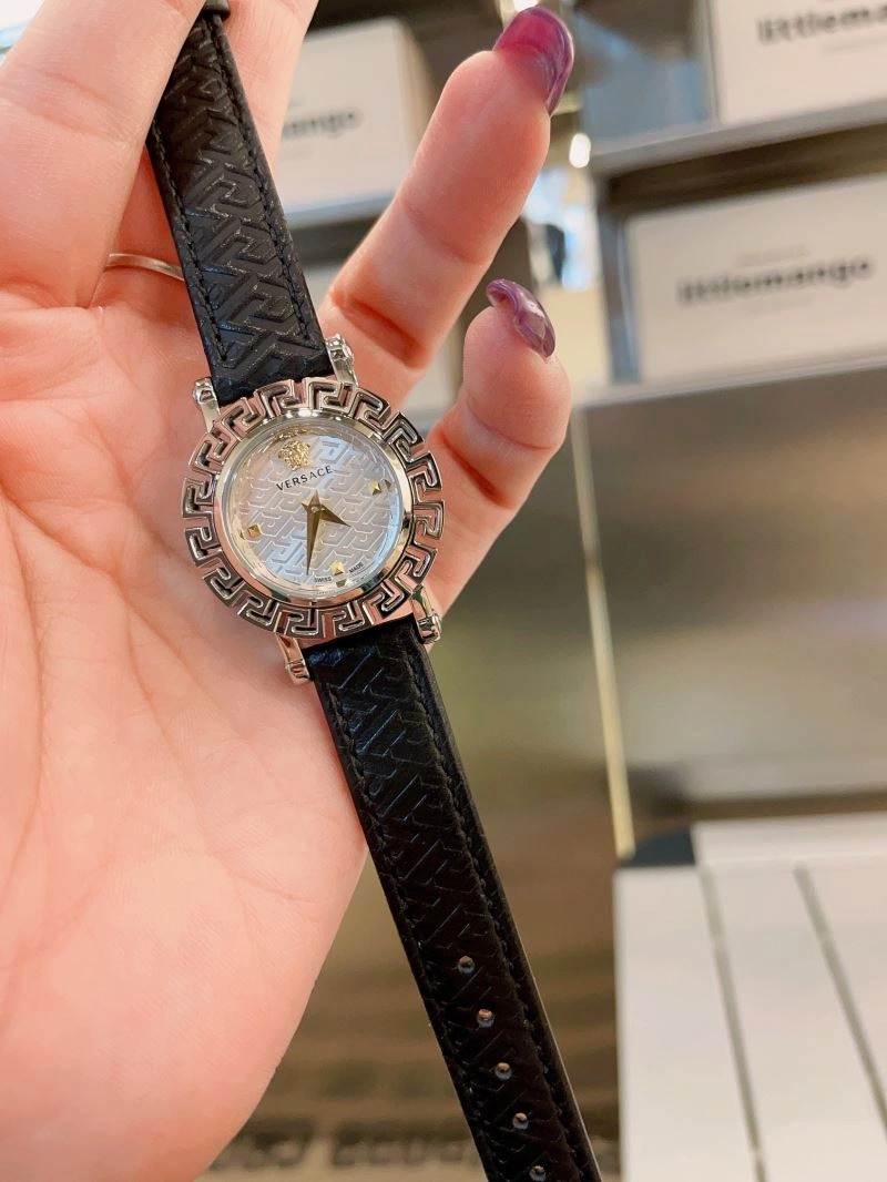 Elegant VERSACE Watches 207105