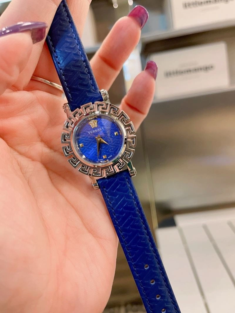 Elegant VERSACE Watches 207105