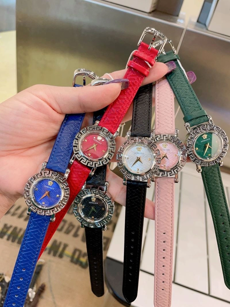 Elegant VERSACE Watches 207105