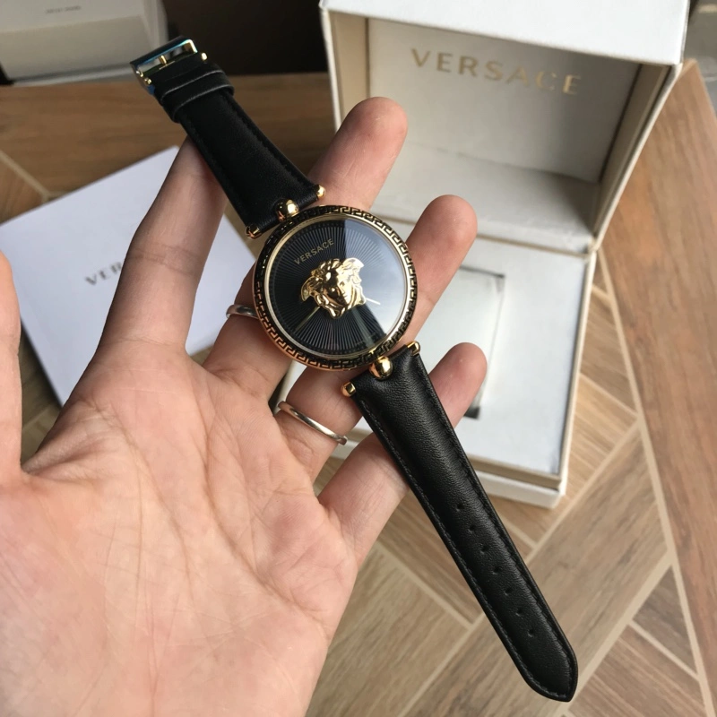 Sporty VERSACE Watches 207080